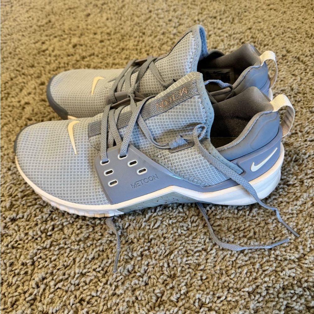 Nike metcon shoes